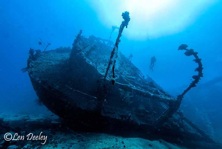 redseawreckschrisoulaK05