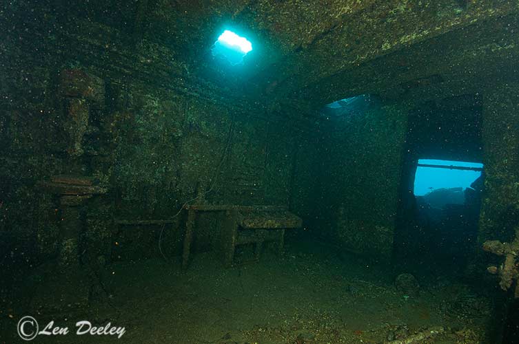 redseawreckschrisoulak19