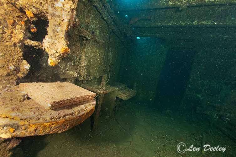 redseawreckschrisoulak20